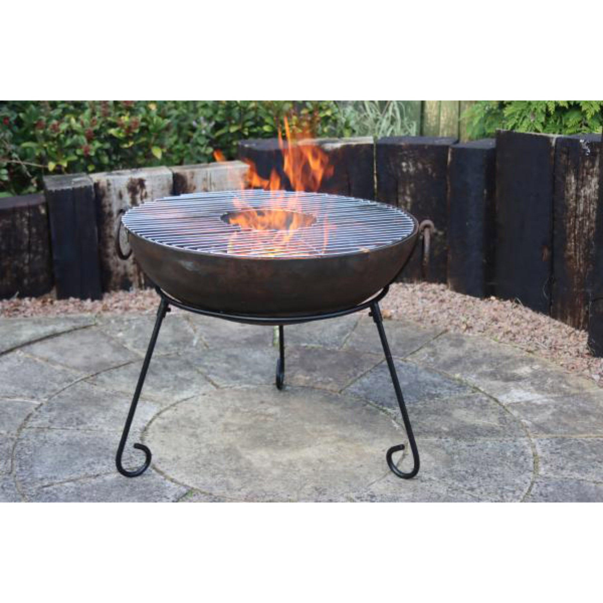 Gardeco Kadai Fire Bowl – Medium 60cm with Stand and Stainless Steel BBQ Grill