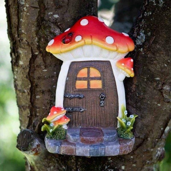 Smart Garden Pixie Portals – Fairy Door Garden Ornament, Assorted Designs (design chosen at random)