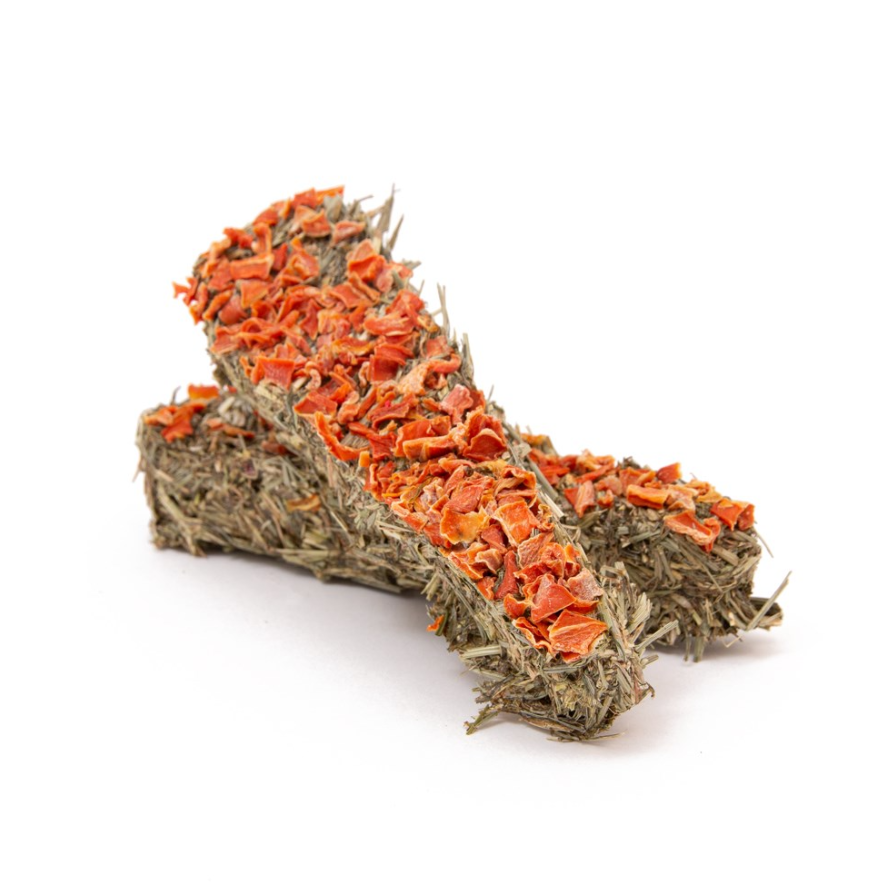 Norah's Hay Carrot Sticks – 55g Small Animal Gnaw Treat