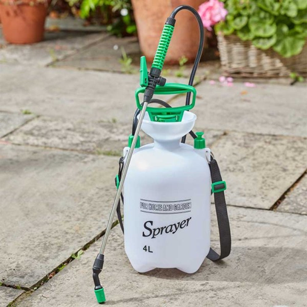 Smart Garden SmartPro Pressure Sprayer – 4 Litre Pump-Action Garden Sprayer