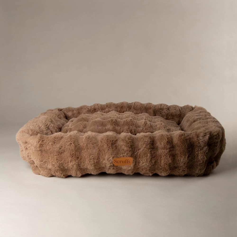 Scruffs Alpine Box Bed XL Taupe - 90x70cm Luxury Faux Fur Dog Bed with Bolster Walls