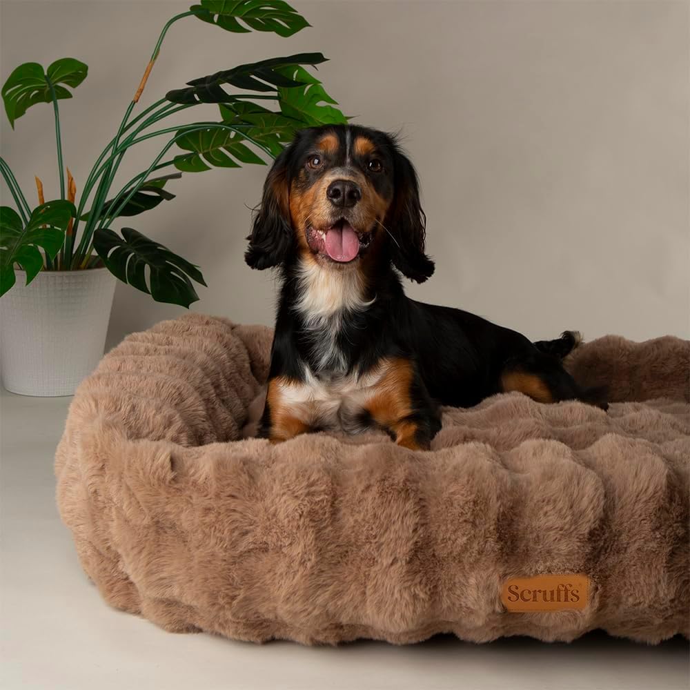 Scruffs Alpine Box Bed XL Taupe - 90x70cm Luxury Faux Fur Dog Bed with Bolster Walls