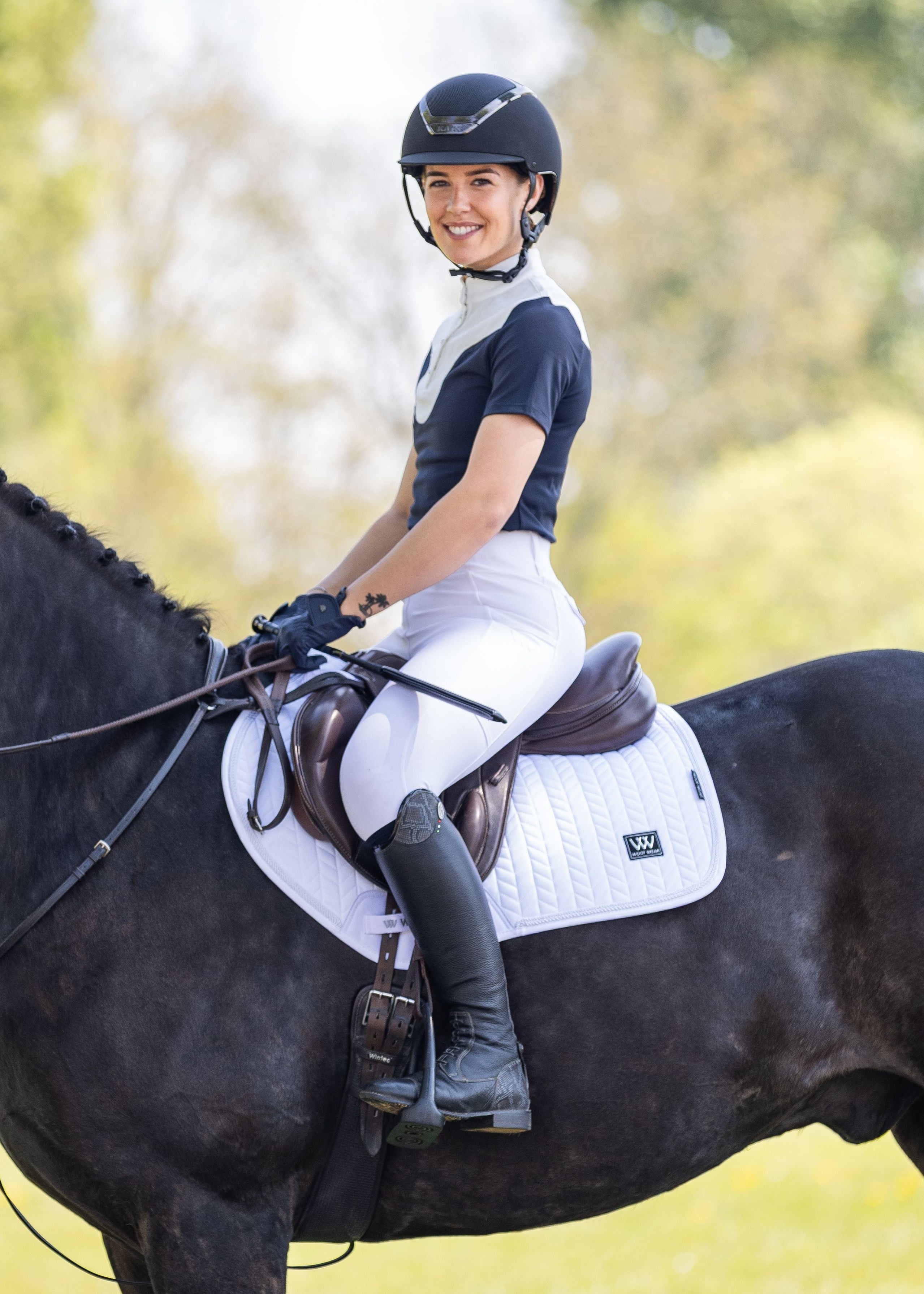 Woof Wear Herringbone Close Contact Saddle Pad in white